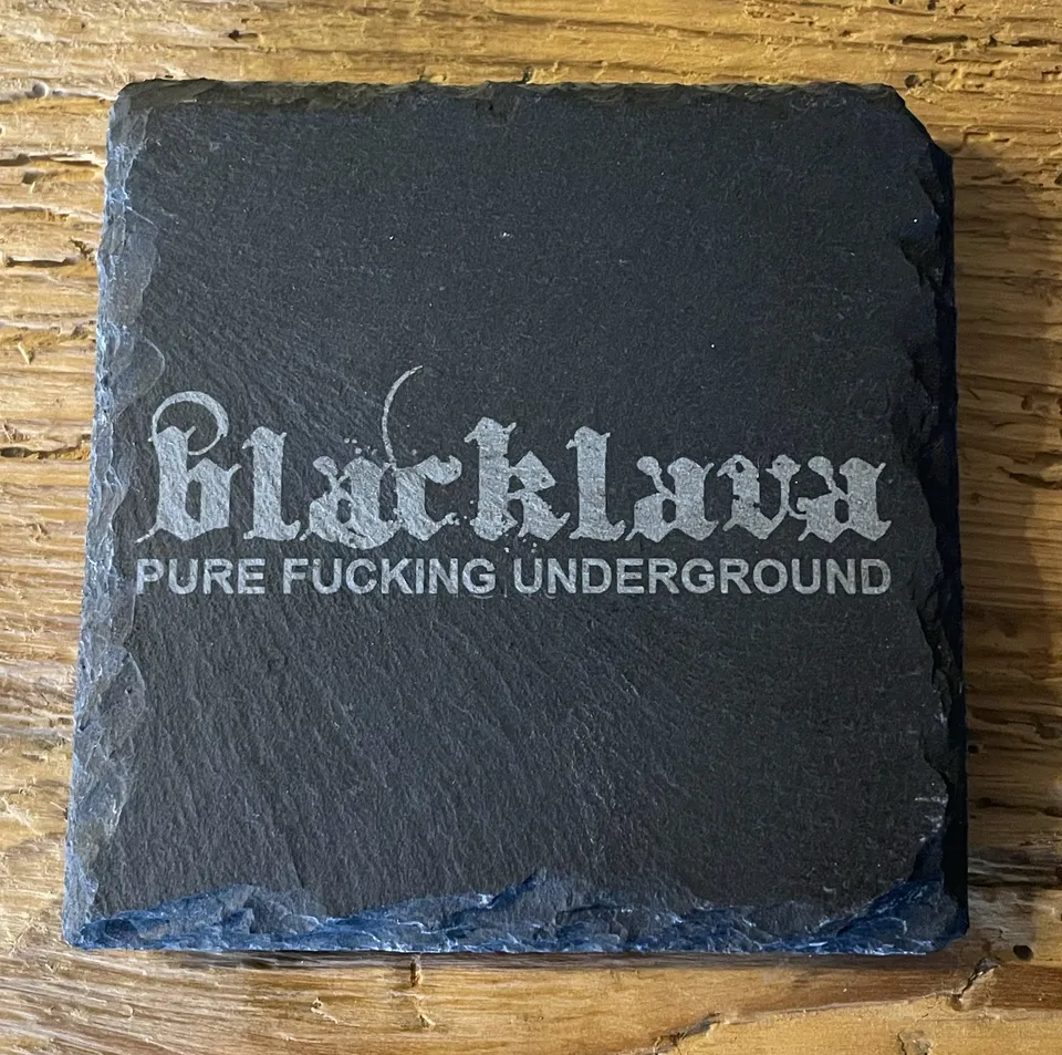 Black Lava Engraved Rock Coaster Untersetzer 10x10 cm Stein